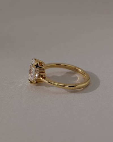 2.0 CT Oval Cut Cluster Moissanite Engagement Ring