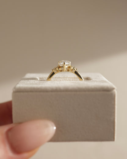 2.0 CT Pear Cluster Moissanite Engagement Ring