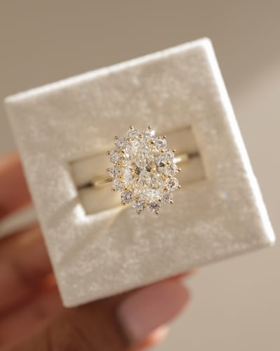 2 CT Oval Cut Cluster Halo Moissanite Diamond Engagement Ring