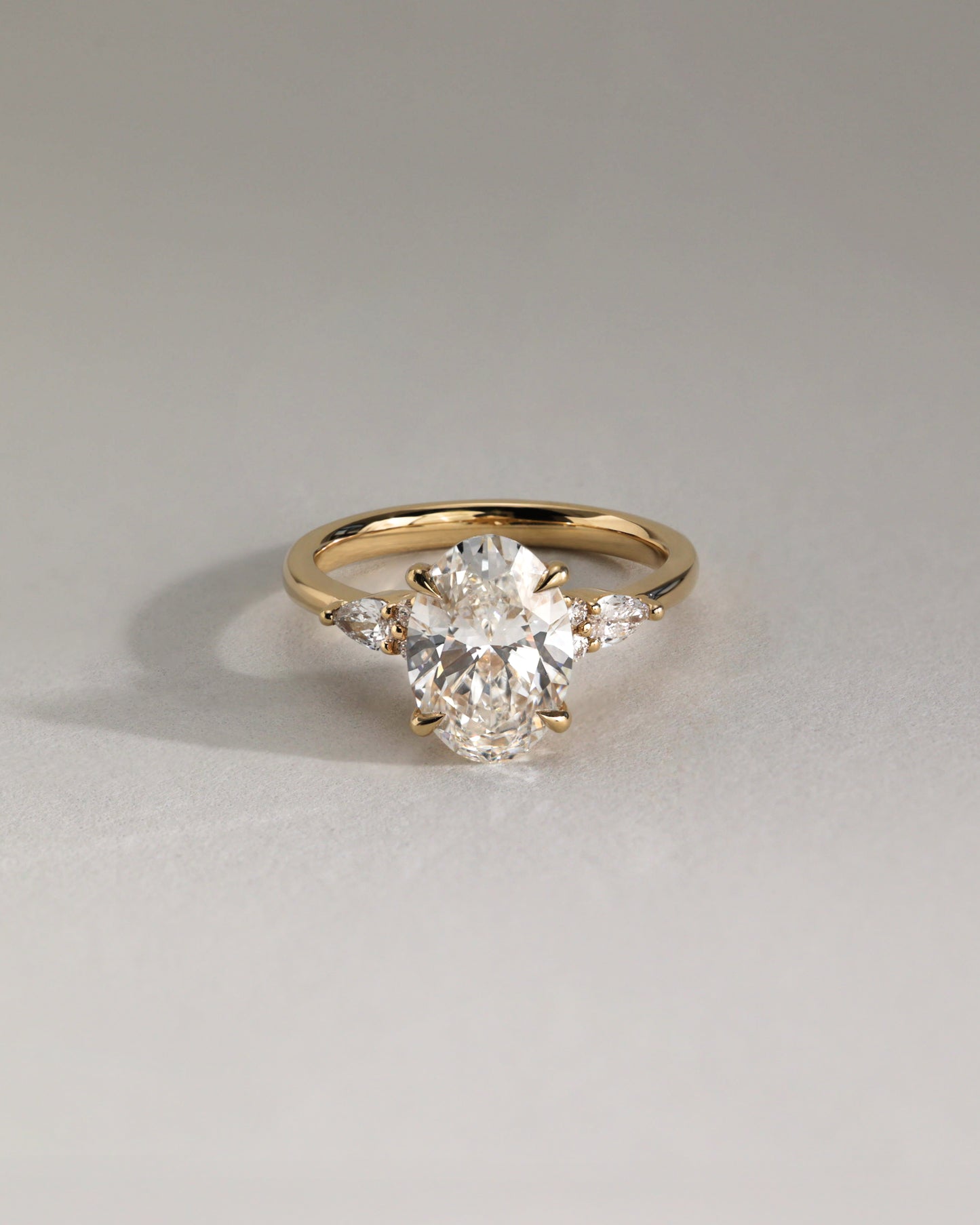 2 CT Oval Cut Cluster Moissanite Diamond Engagement Ring