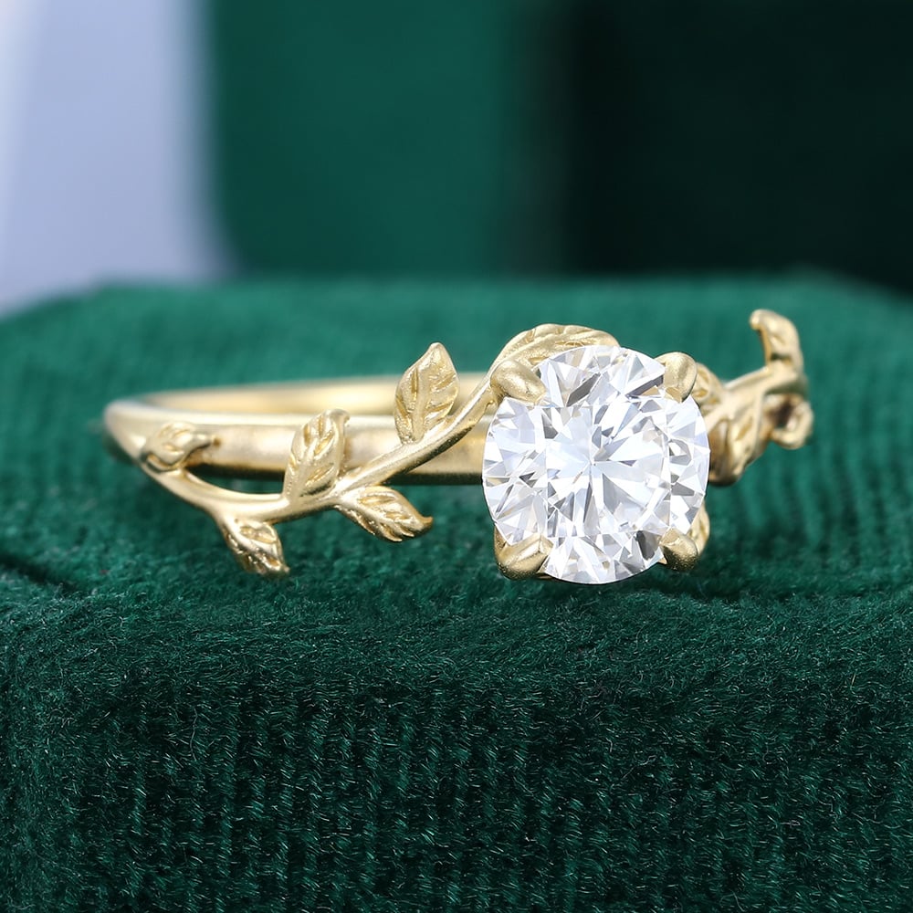 1 CT Round Cut Natured Inspired Moissanite Engagement Ring