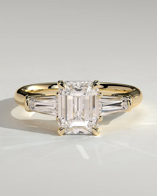 2 CT Emerald Cut Three Stones Moissanite Diamond Engagement Ring