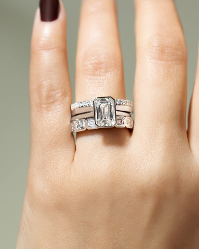 2.0 CT Emerald Cathedral & Bezel Moissanite Engagement Ring