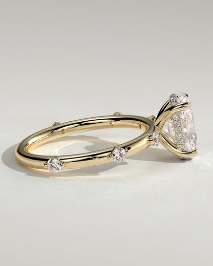 2.0 CT Oval Dainty Moissanite Engagement Ring