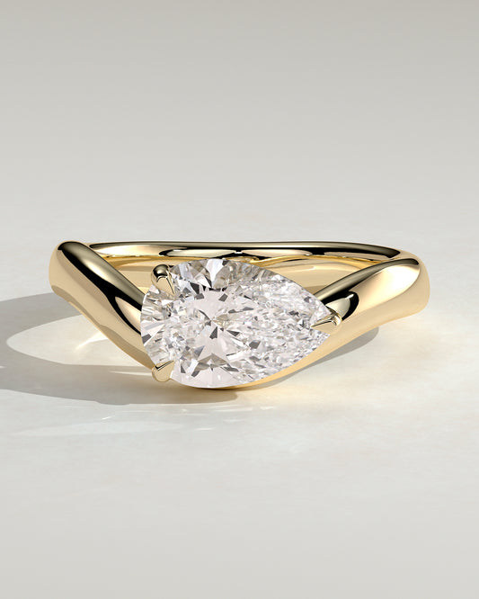 2.0 CT Pear Curved & Solitaire Moissanite Engagement Ring
