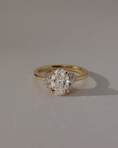 2.0 CT Oval Cut Cluster Moissanite Engagement Ring