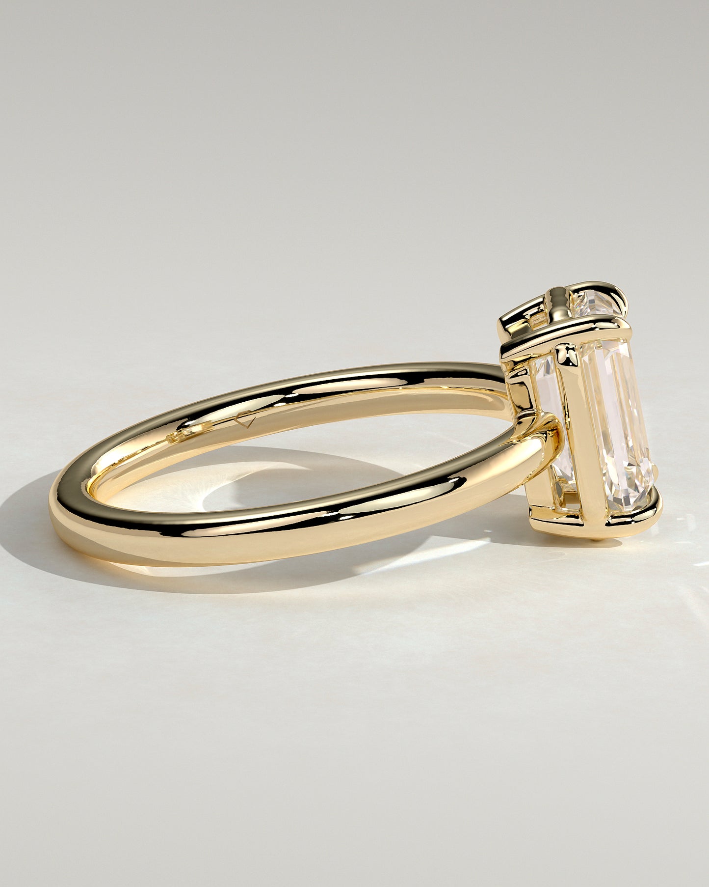 2 CT Emerald Solitaire Moissanite Diamond Engagement Ring