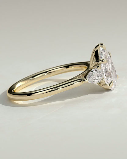 2.0 CT Pear Cut Three Stones Moissanite Diamond Engagement Ring