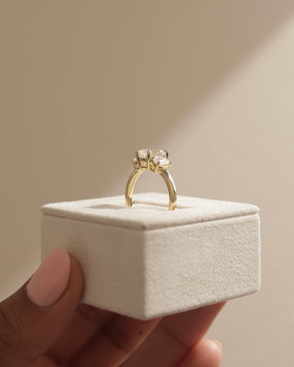 2 CT Emerald Cut Three Stones Moissanite Diamond Engagement Ring