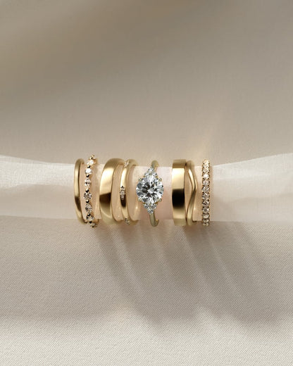 2.0 CT Round Cut Cluster Moissanite Diamond Engagement Ring