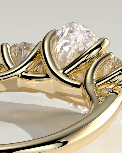 2 CT Oval Cut Three Stones Moissanite Engagement Ring