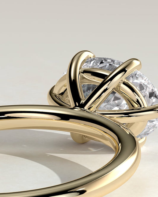 2.0 CT Oval East West 6 Prongs Styled Moissanite Engagement Ring