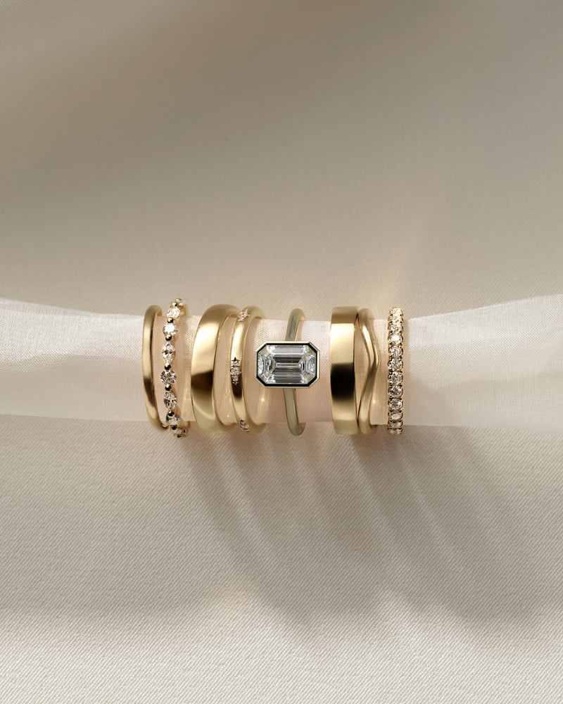 2.0 CT Emerald Cathedral & Bezel Moissanite Engagement Ring