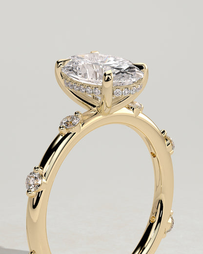 2.0 CT Oval Dainty Moissanite Engagement Ring