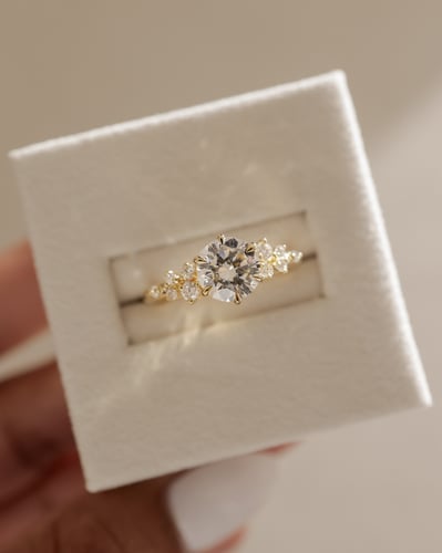 2.0 CT Round Cluster Moissanite Engagement Ring