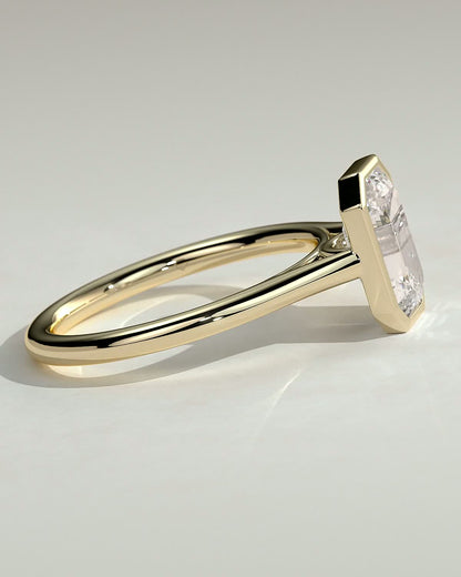 2.0 CT Emerald Cathedral & Bezel Moissanite Engagement Ring