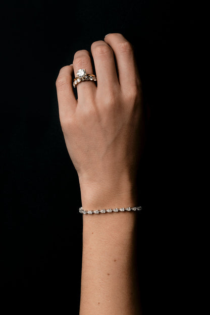 4.5 TCW Pear East-West Stones Moissanite Diamond Tennis Bracelet