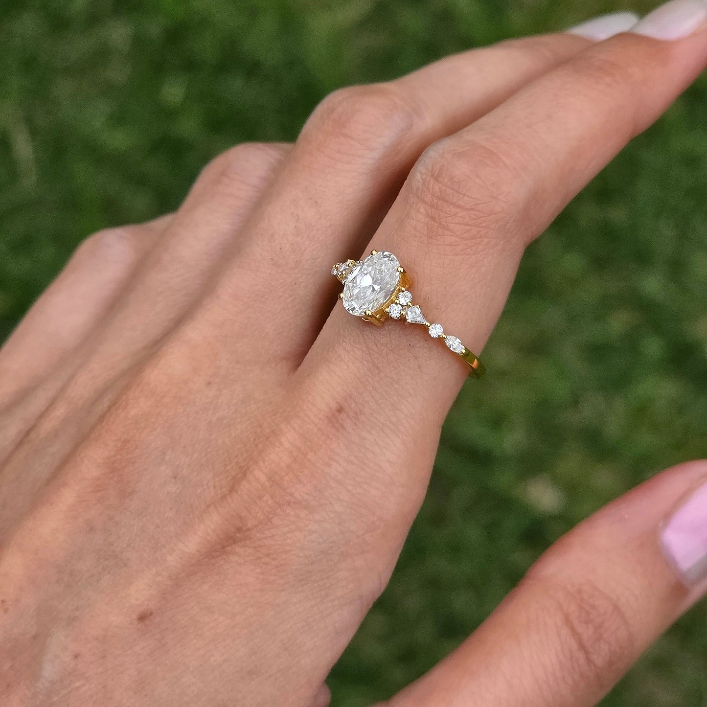 1 CT Oval Shaped Cluster Moissanite Diamond Engagement Ring