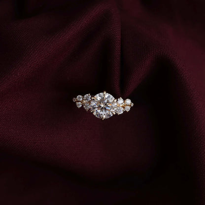 Stunning 1.0-3.0 CT Round Moissanite Engagement Ring with Cluster Pave Design