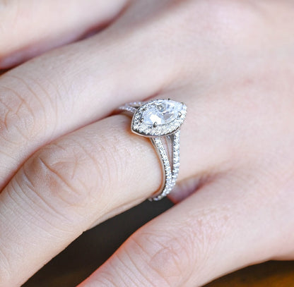 Stunning 1.0 CT Marquise Cut Moissanite Engagement Ring with Halo Split Shank Pave Design 10