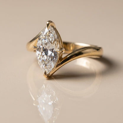 Oval Solitaire Engagement Ring – 2 CT Moissanite Diamond