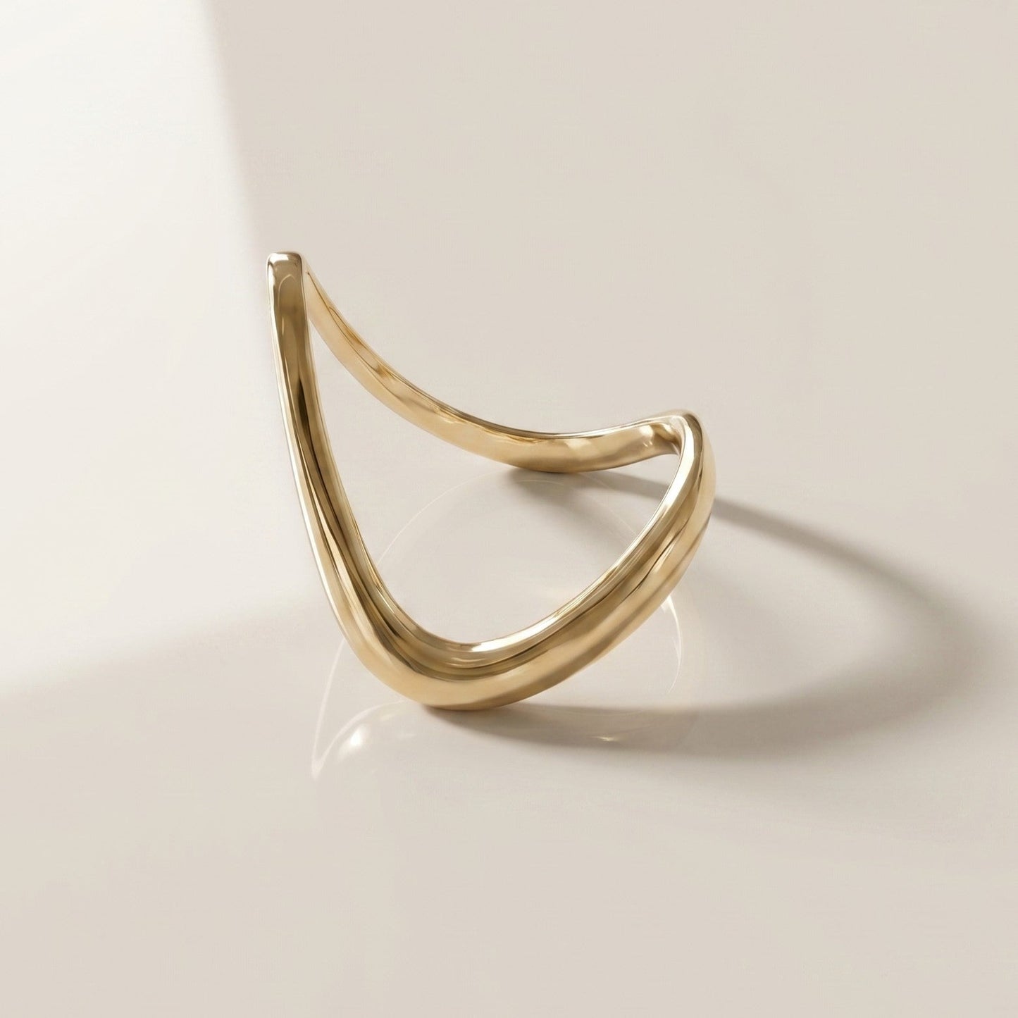 0.13 TCW Round Twisted Moissanite Wedding Band