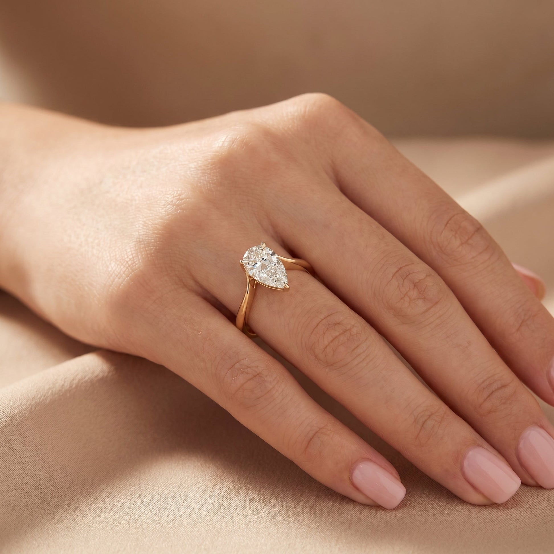 Oval Solitaire Engagement Ring – 2 CT Moissanite Diamond