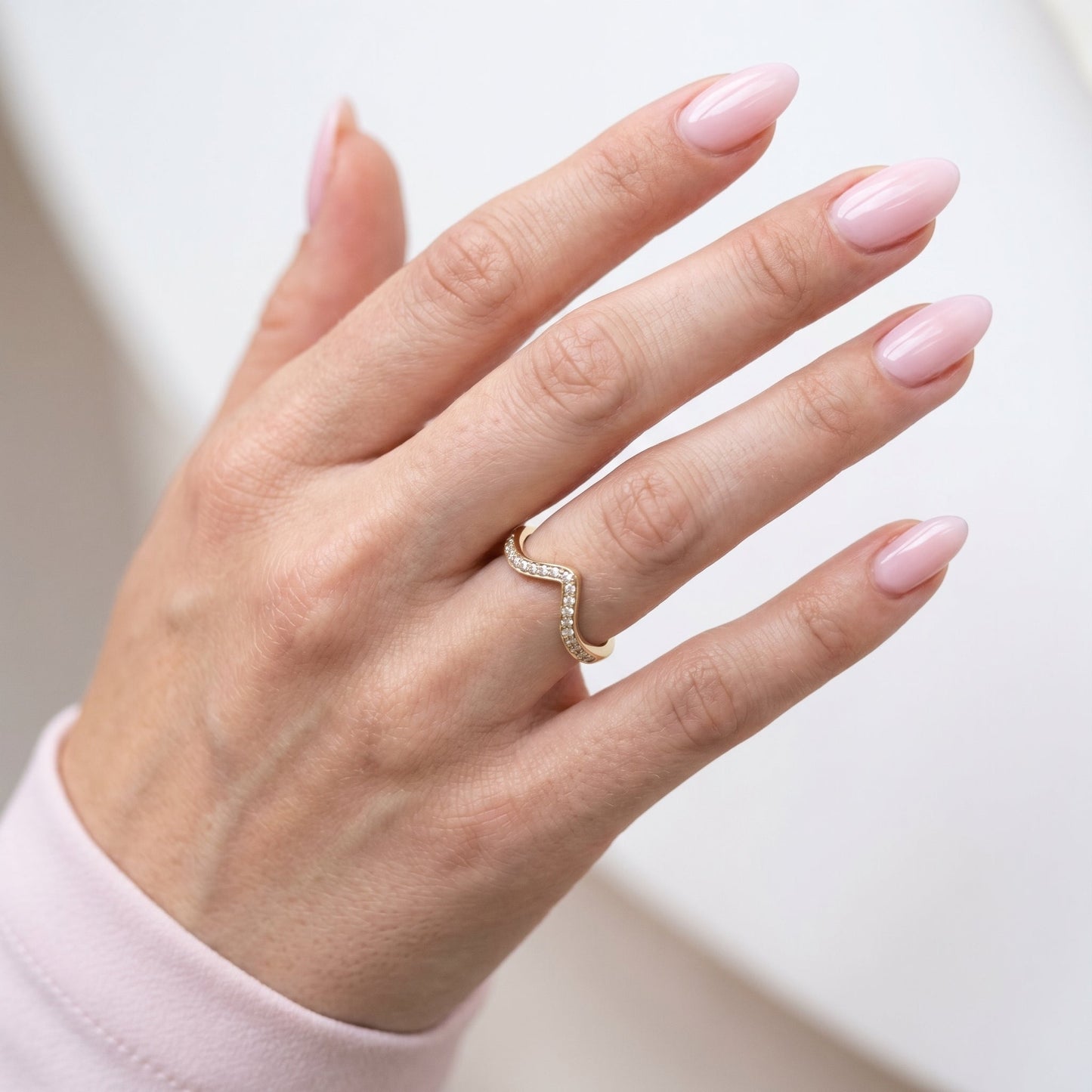 0.13 TCW Round Twisted Moissanite Wedding Band