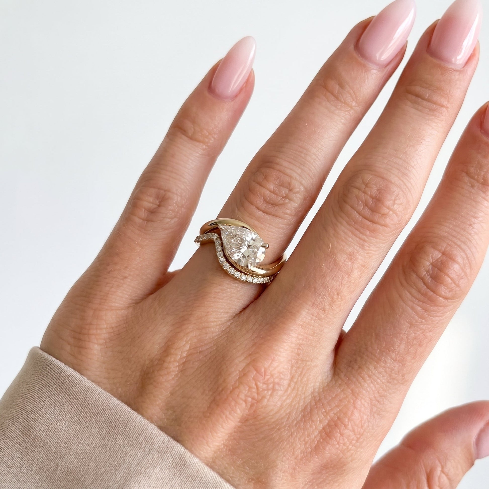 1.0 CT Round Solitaire Moissanite Diamond Bridal Ring Set