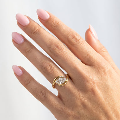 Oval Solitaire Engagement Ring – 2 CT Moissanite Diamond