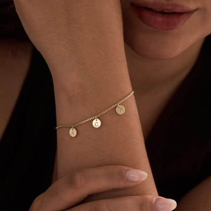 Minimalist Disc Initial Bracelet