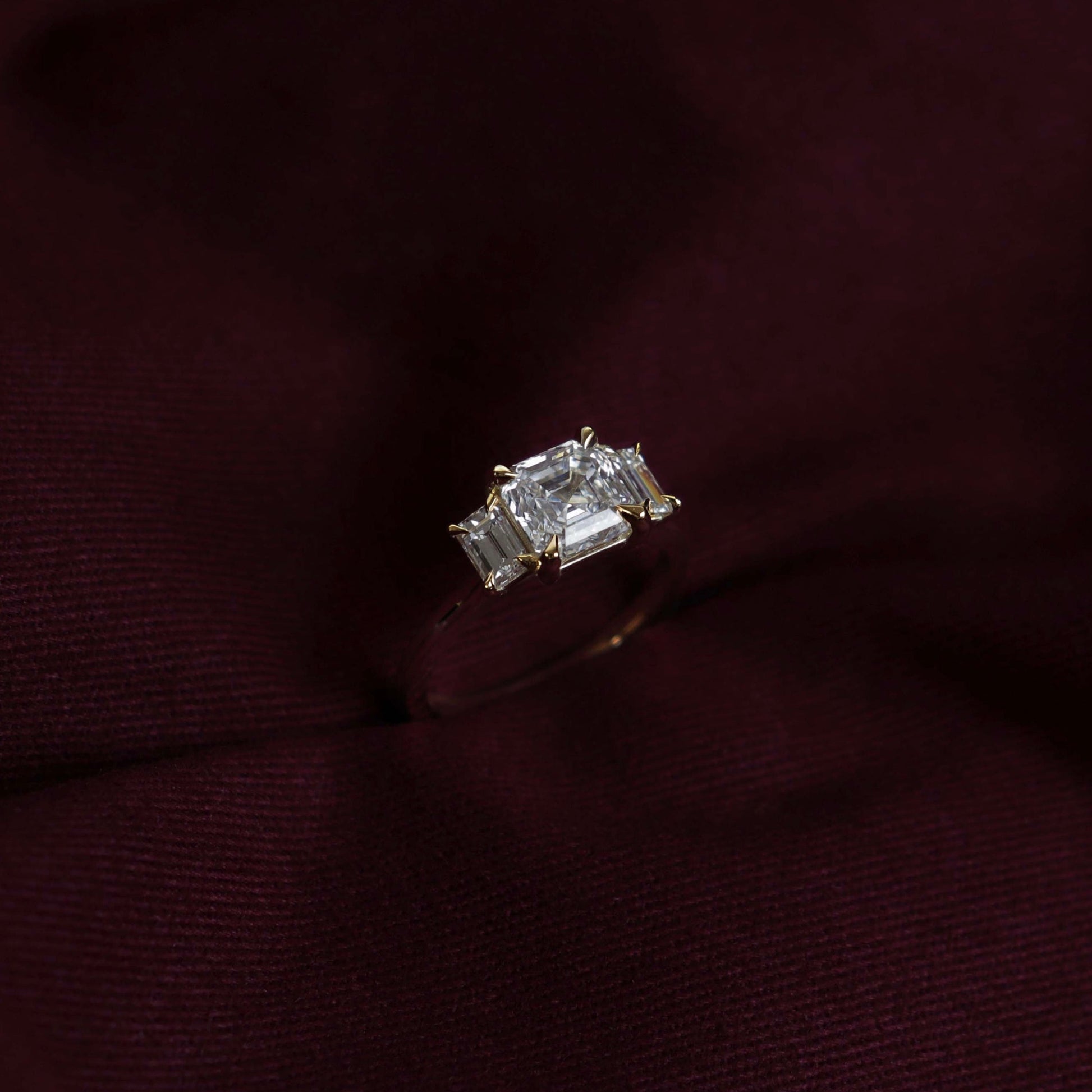 Stunning 1.5-2.5 CT Asscher Moissanite Engagement Ring with Three Stone Design