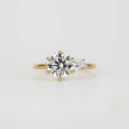 1.73 CT Round Shaped Three Stone Moissanite Engagement Ring