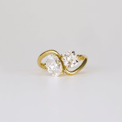 2.31 TCW Oval & Cushion Shaped Toi Et Moi Moissanite Engagement Ring