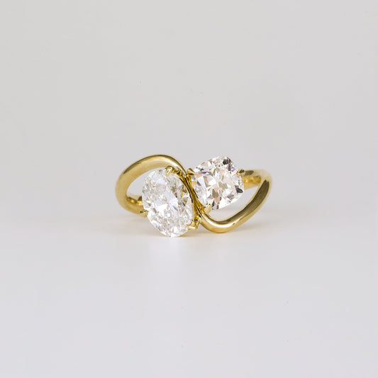 2.31 TCW Oval & Cushion Shaped Toi Et Moi Moissanite Engagement Ring
