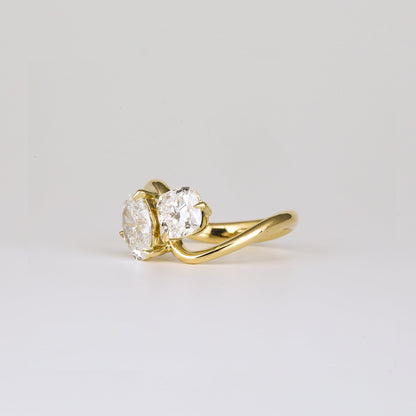 2.31 TCW Oval & Cushion Shaped Toi Et Moi Moissanite Engagement Ring
