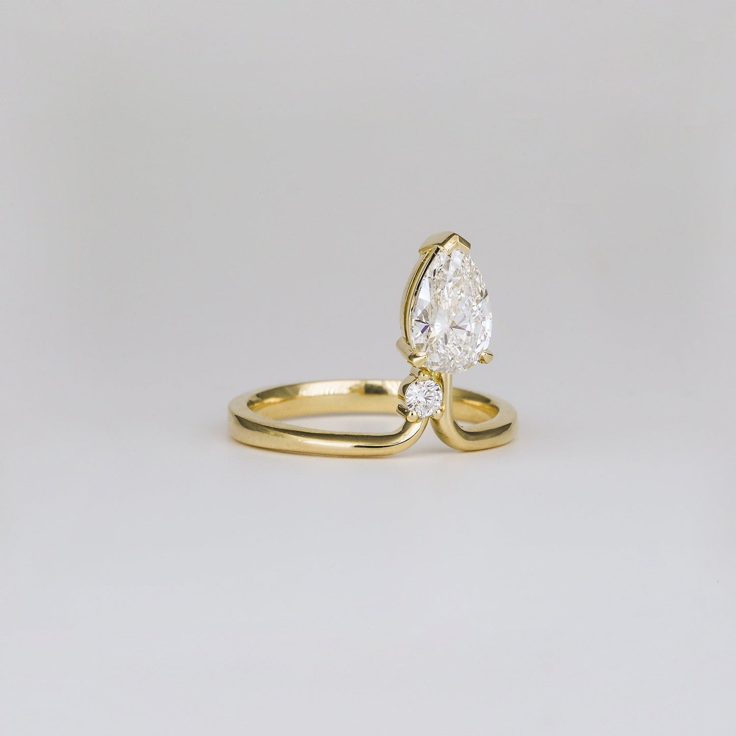 1.12 TCW Pear & Round Shaped Toi Et Moi Moissanite Engagement Ring