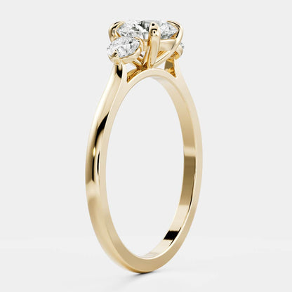 Stunning 0.5-1.5 CT Round Moissanite Engagement Ring with Three Stone Design