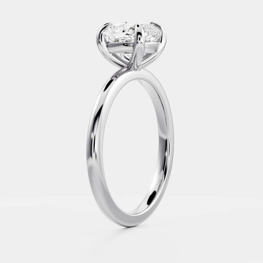 Stunning 1.0-2.0 CT Cushion Moissanite Engagement Ring with Solitaire Design