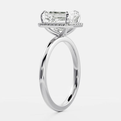 Stunning 1.5-2.5 CT Emerald Moissanite Engagement Ring with Halo Design