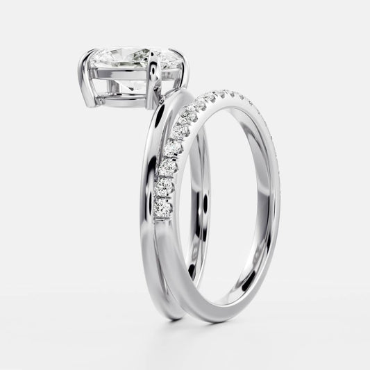 Stunning 1.5-2.5 CT Oval Moissanite Engagement Ring with Solitaire & Double Band Design