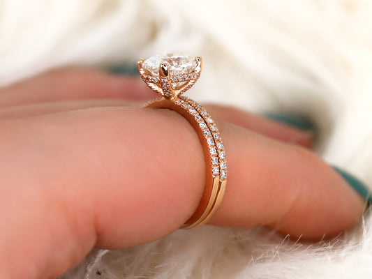 2 CT Oval Cut Pave Moissanite Bridal Ring Set