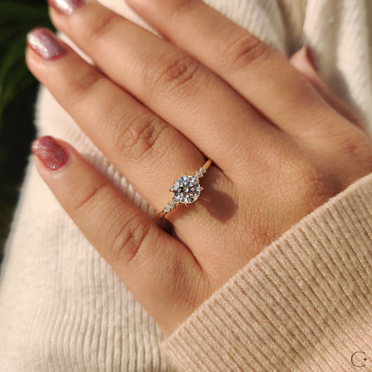 7 Stone Diamond Ring With Round Cut