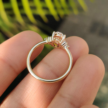 Oval Stone Engagement Ring In Yellow Gold