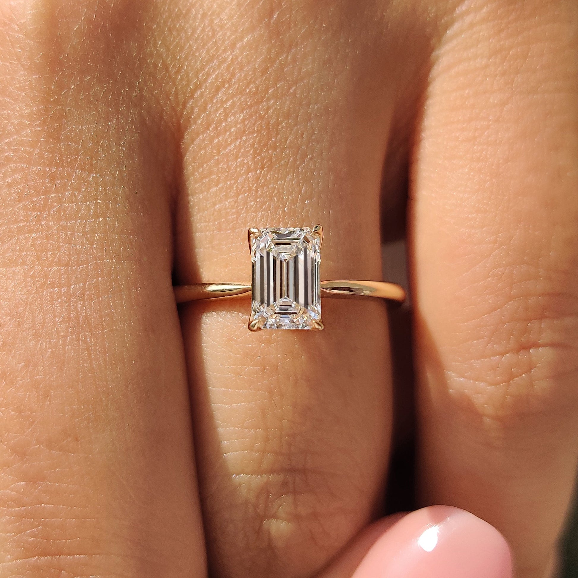 Emerald Diamond Ring In Solitaire Style