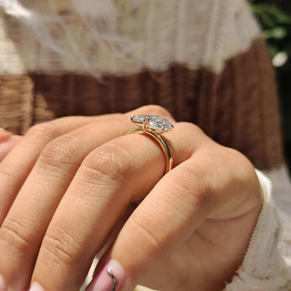 Emerald And Oval Cut Toi Et Moi Diamond Ring