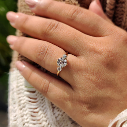 Round Cut Three Stone Diamond Engagement Ring