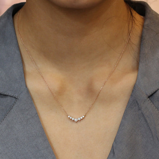 0.55 CT 7-Diamonds Moissanite Diamond Necklace in Solid Gold