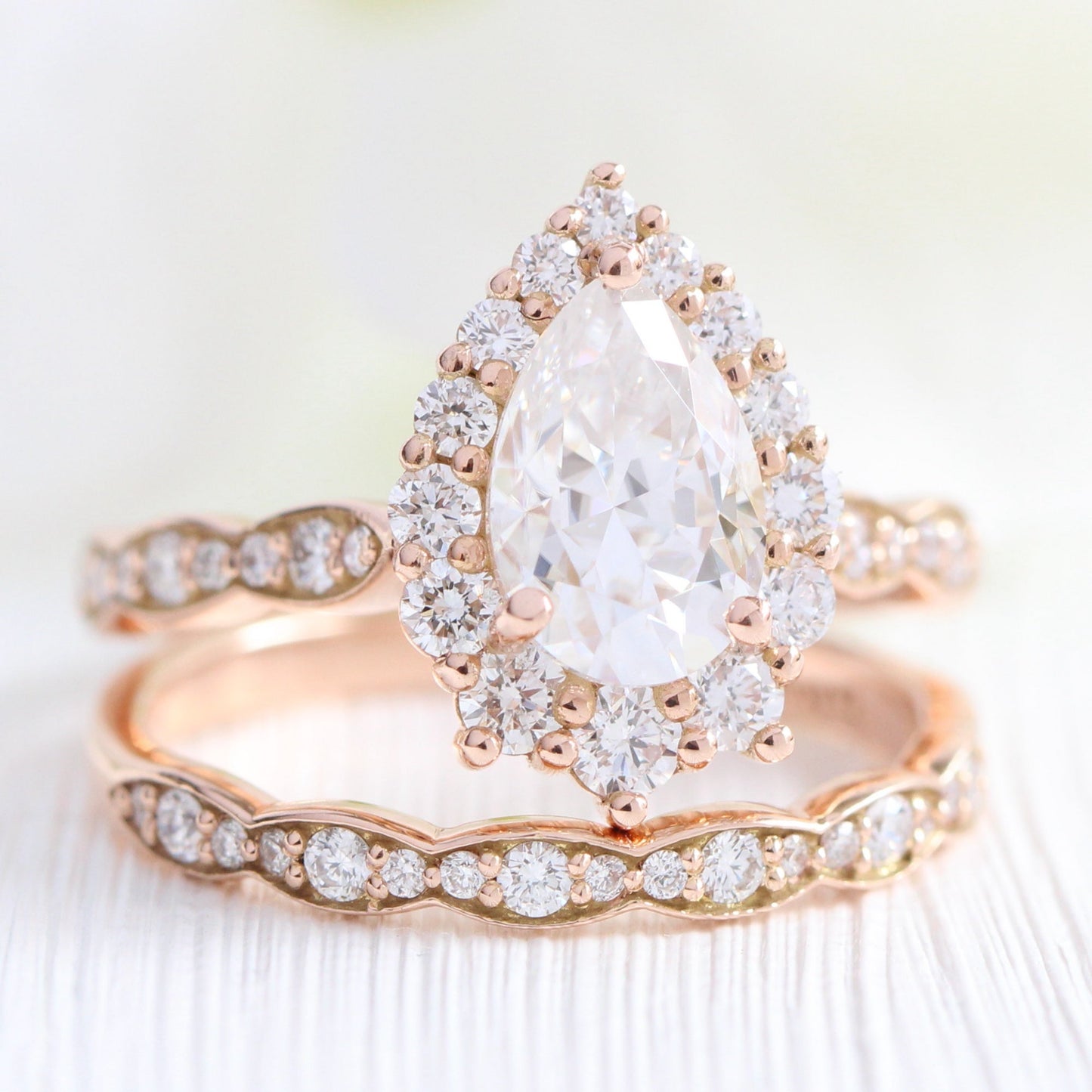 1.5 CT Pear Cut Curved Pave Moissanite Bridal Ring Set