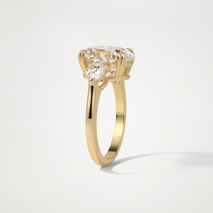 Oval 3 Stone Moissanite Engagement Ring – 3.75 CT Lab-Created Brilliance in 10K/14K/18K Gold